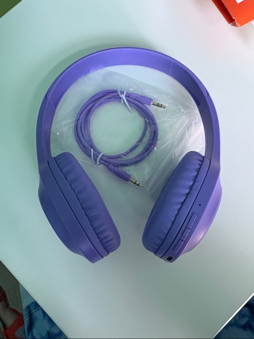heyday Purple Over-Ear Headphones